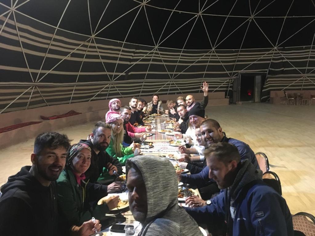 Oryx Camp Hotel Rum vádi Kültér fotó